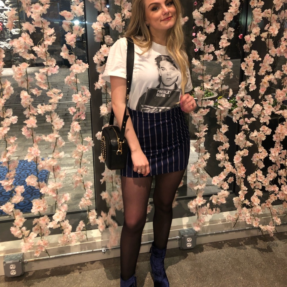 Stripped mini skirt